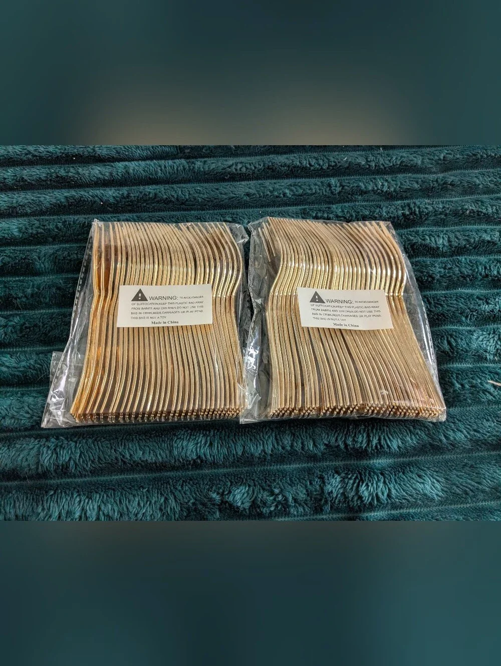 60 Gold Disposable Dessert Party Forks